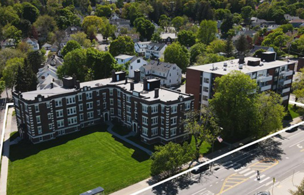 Griffith and Pepdjonovic of Marcus & Millichap broker $20.5 million sale of Mystic Grove Apartments